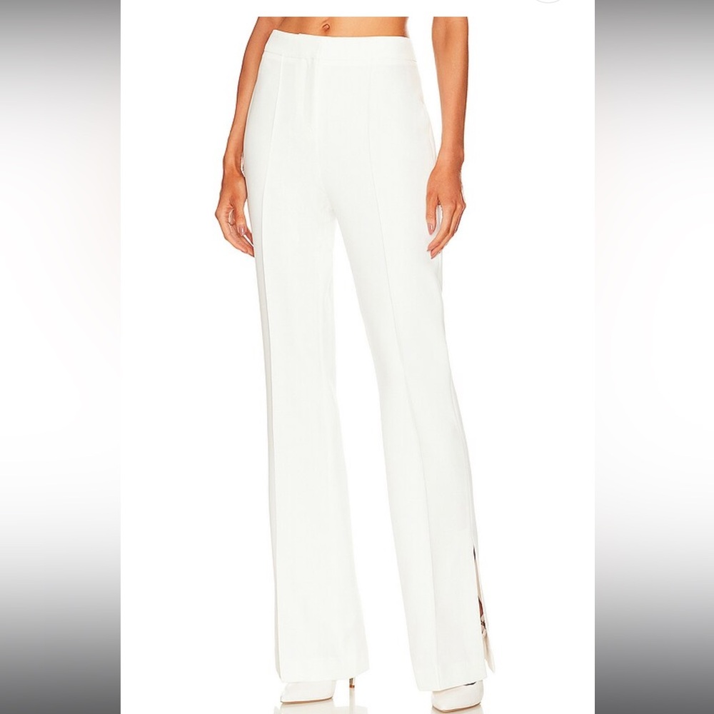 Cloe Pant in White
VALENTINA SHAH